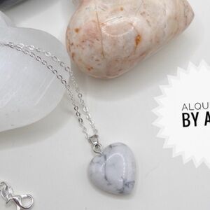 Alquimia Sterling silver carved heart pendant gemstone delicate necklace
